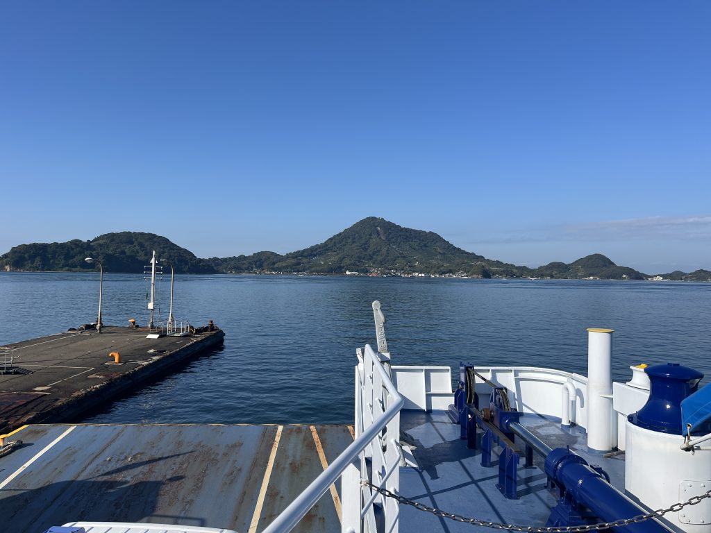 興居島フェリー